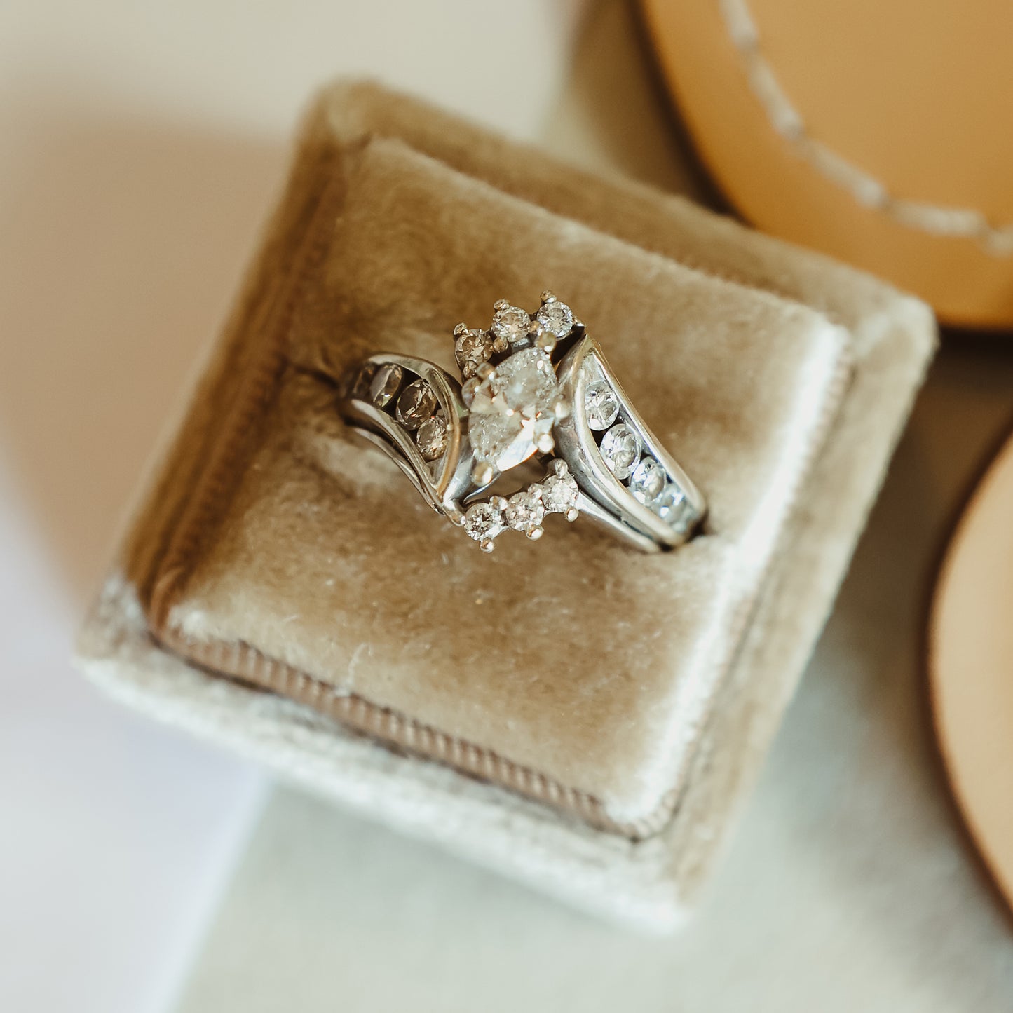 Wedding Flat Lay Styling Ring Box in Square Velvet Boho Style for Detail Photos