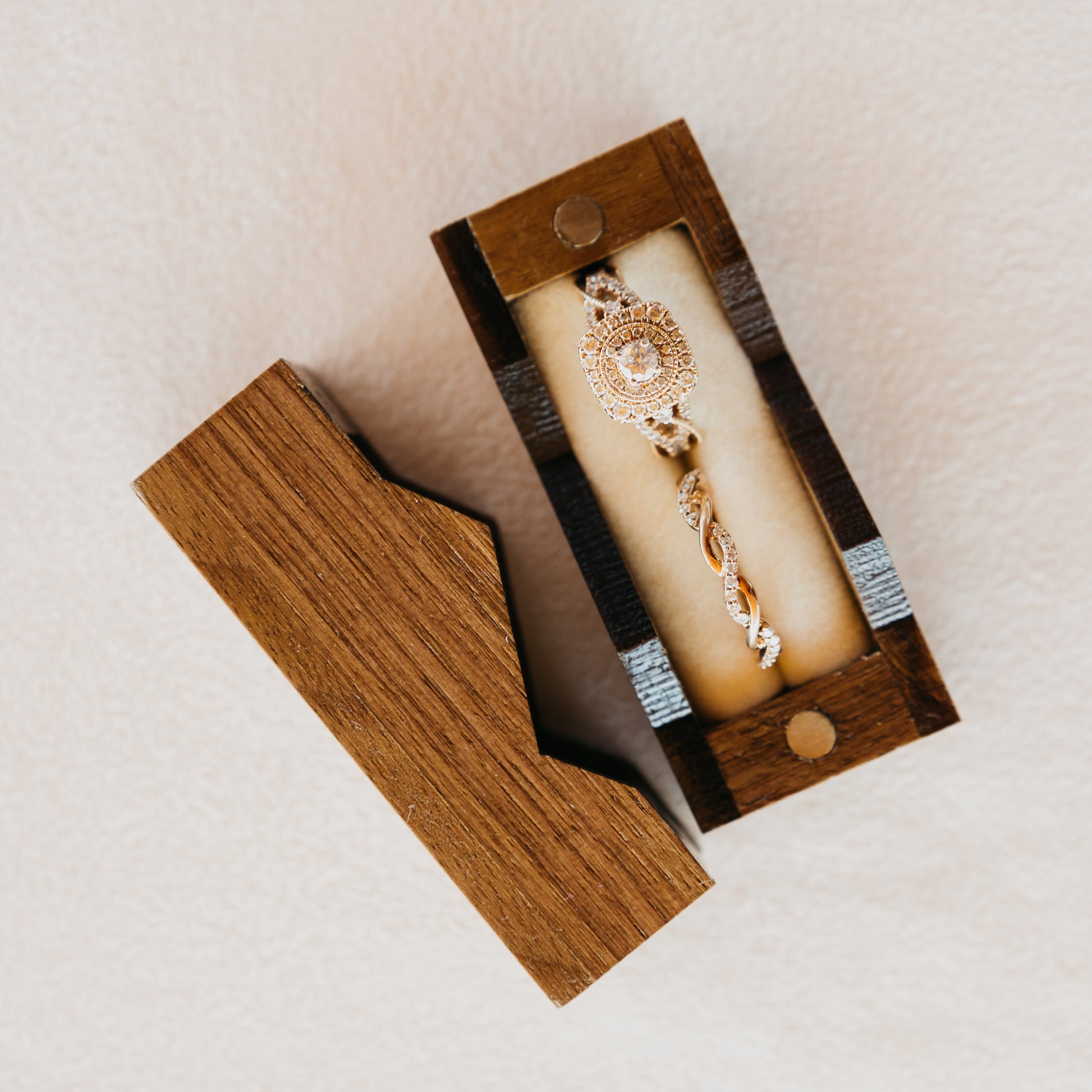 Mountain Theme Wedding Ring Box in Wood